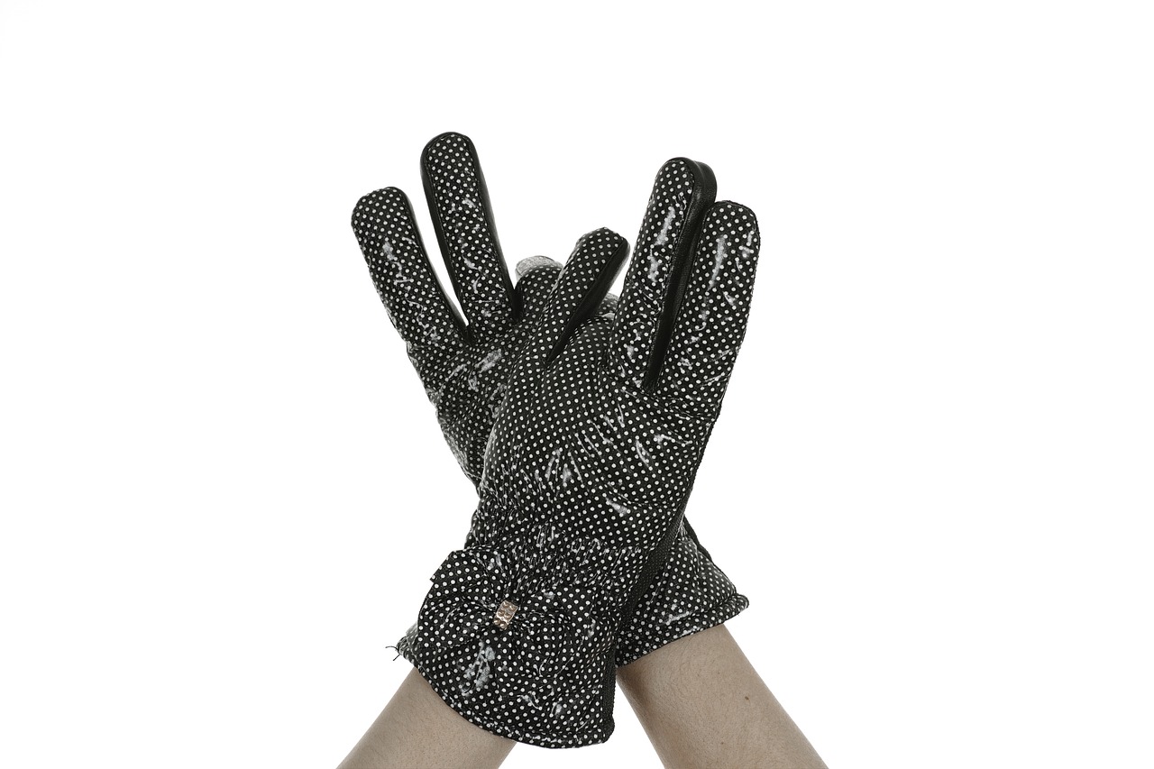 Image - el msn letters finger glove studio