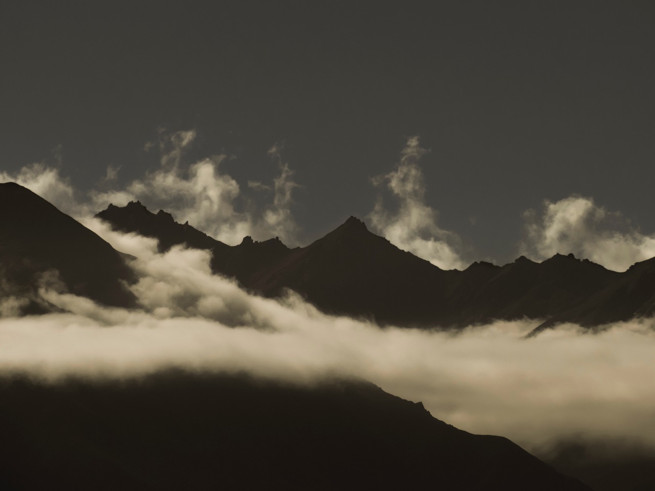 Image - mountain highland cloud sky summit