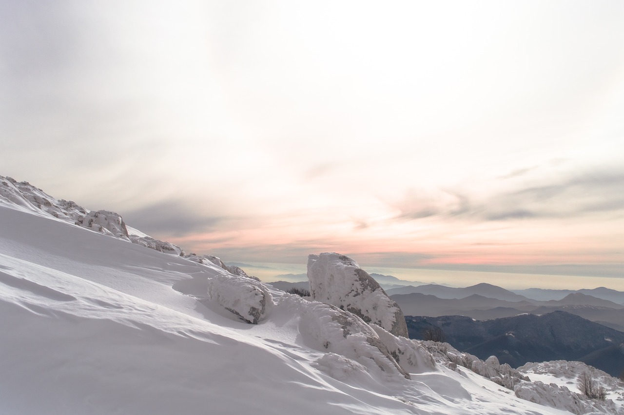 Image - mountain highland cloud sky summit