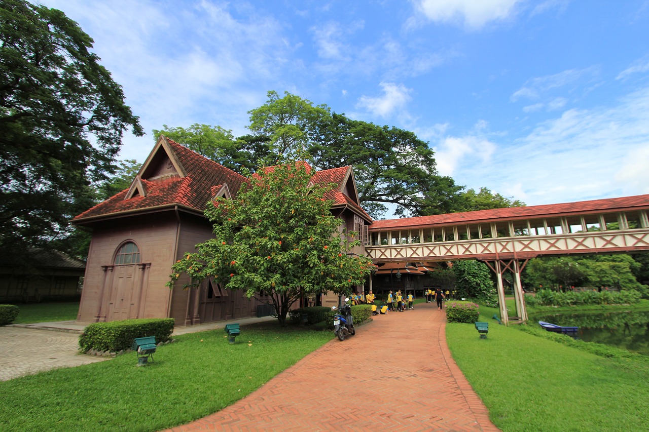 Image - thailand nakhon pathom palace