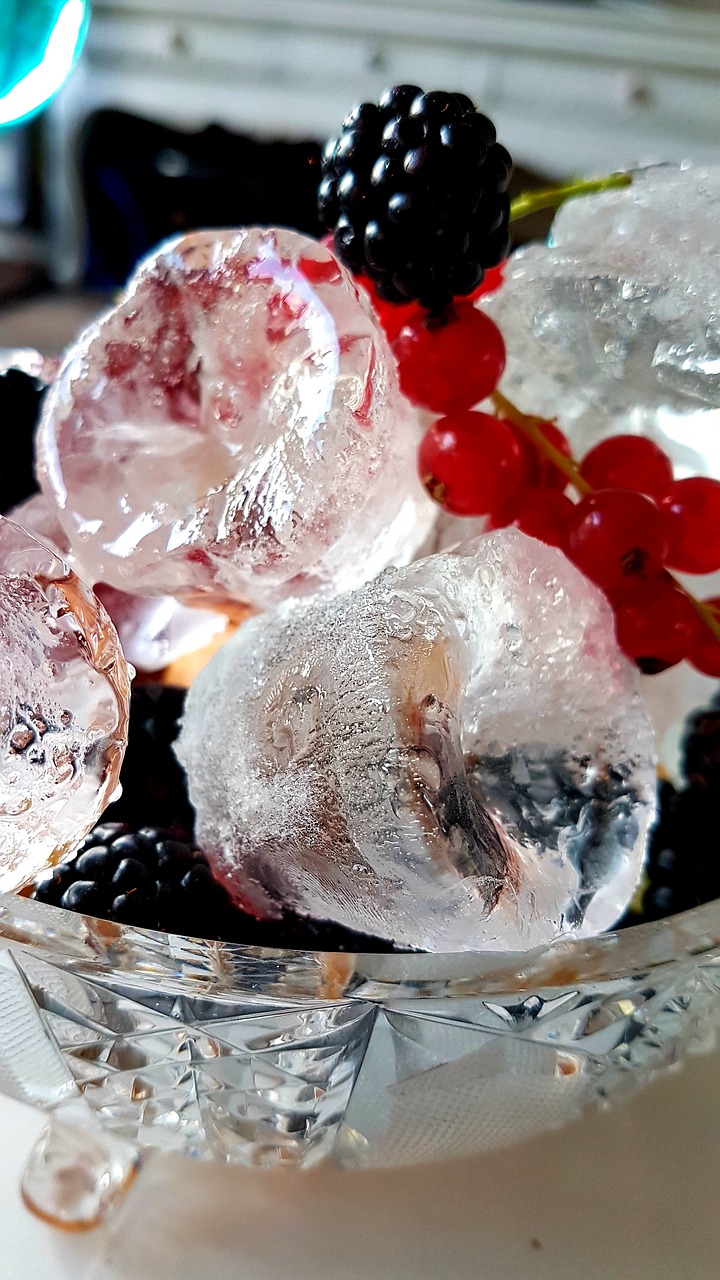 Image - ice cubes ice cubes in a crystal bowl