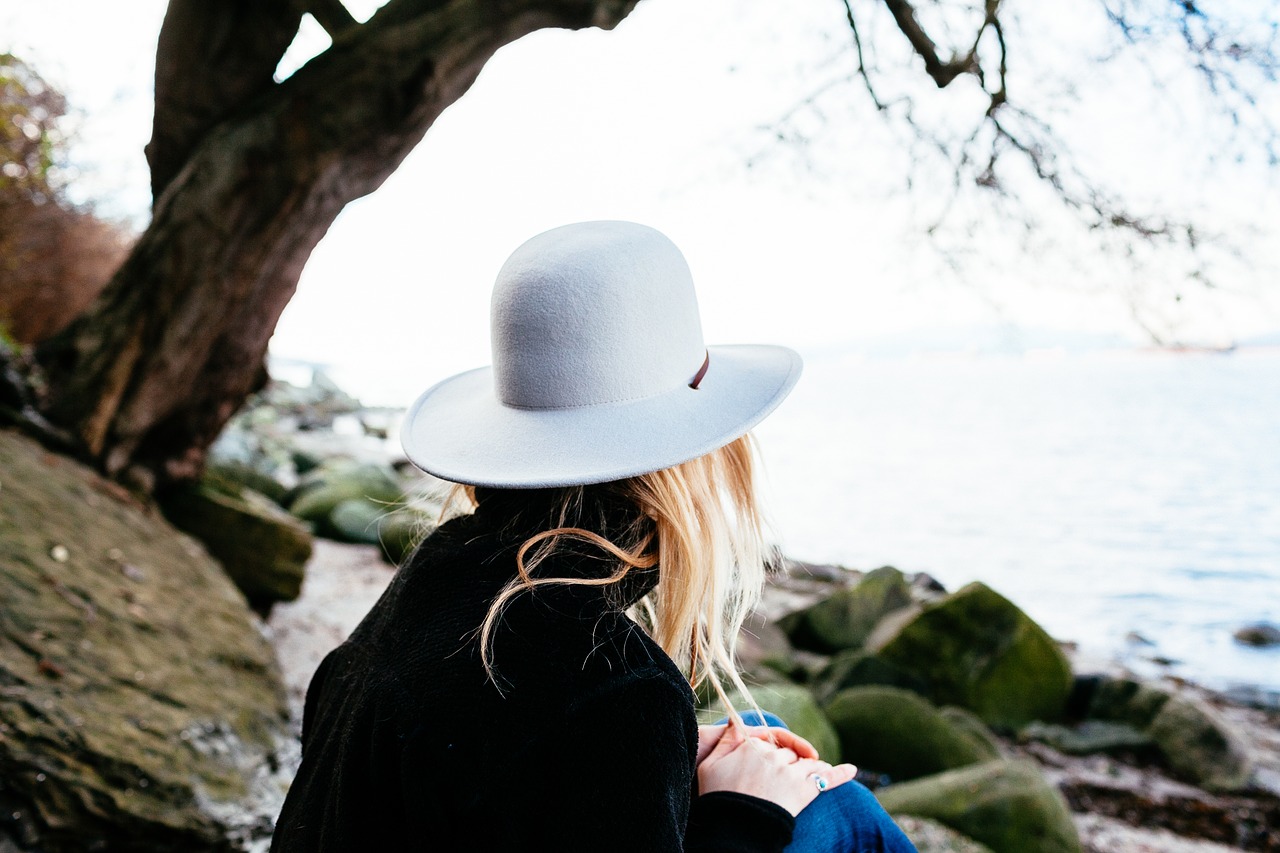 Image - people girl hat woman sad alone