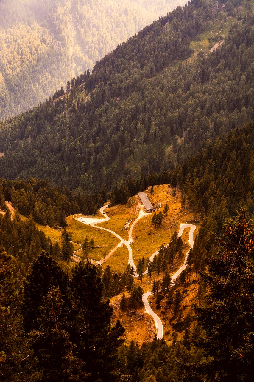 Image - italy landscape valley ravine