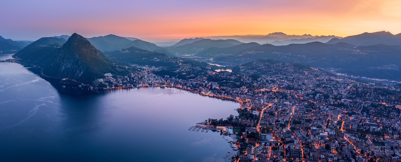Image - view city urban mountain aesthetic