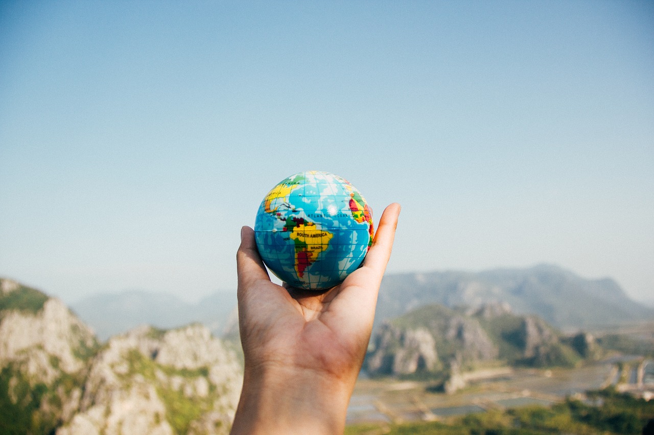 Image - globe global map round colorful
