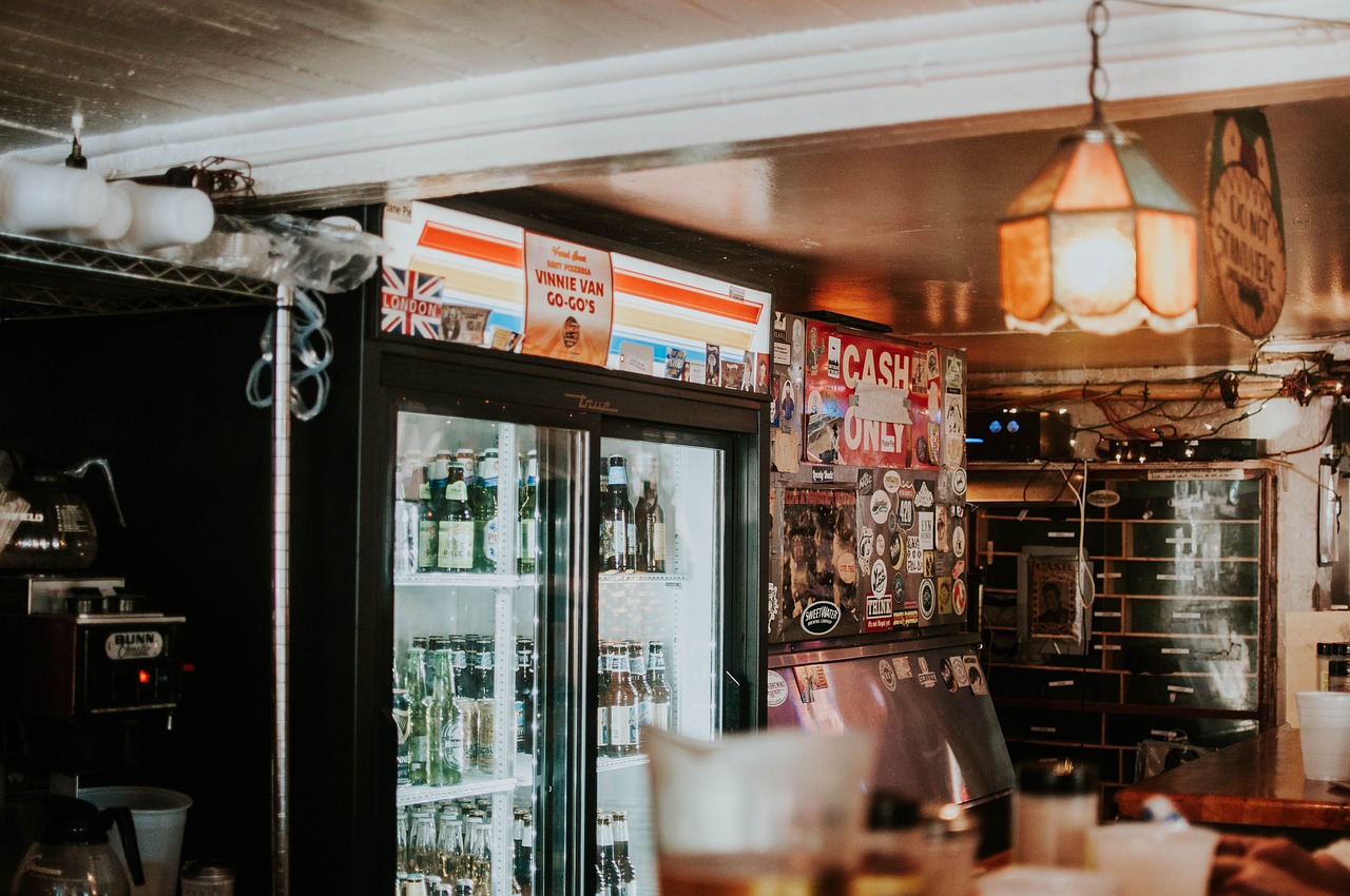 Image - store glass bottle establishment