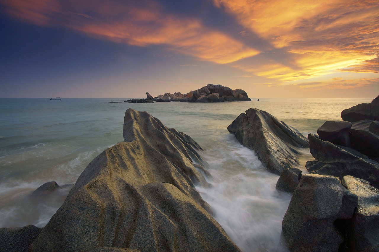 Image - sea ocean splash ripples rock