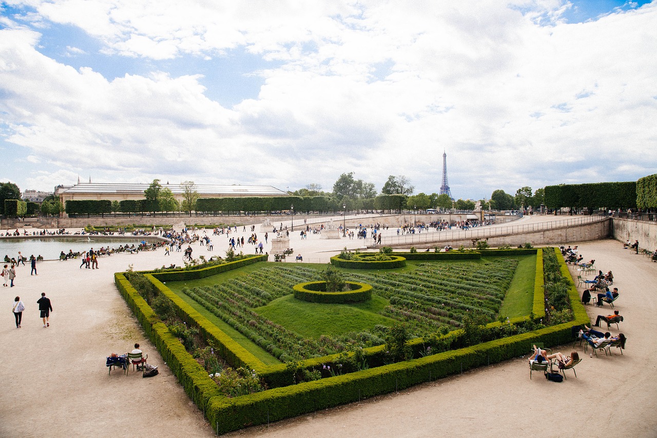 Image - landscape park green grass people