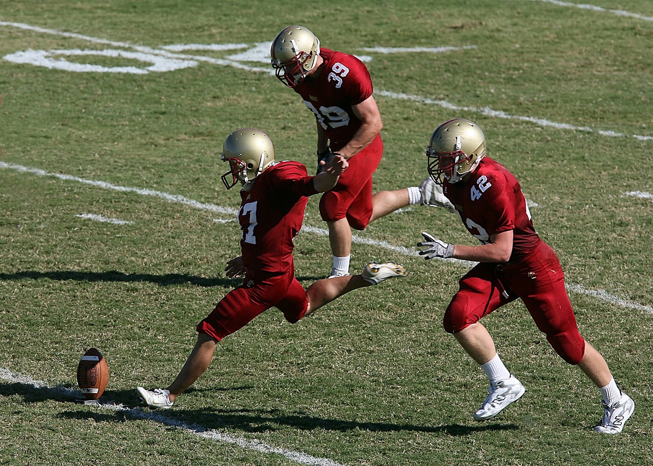 Image - football court game play hobby