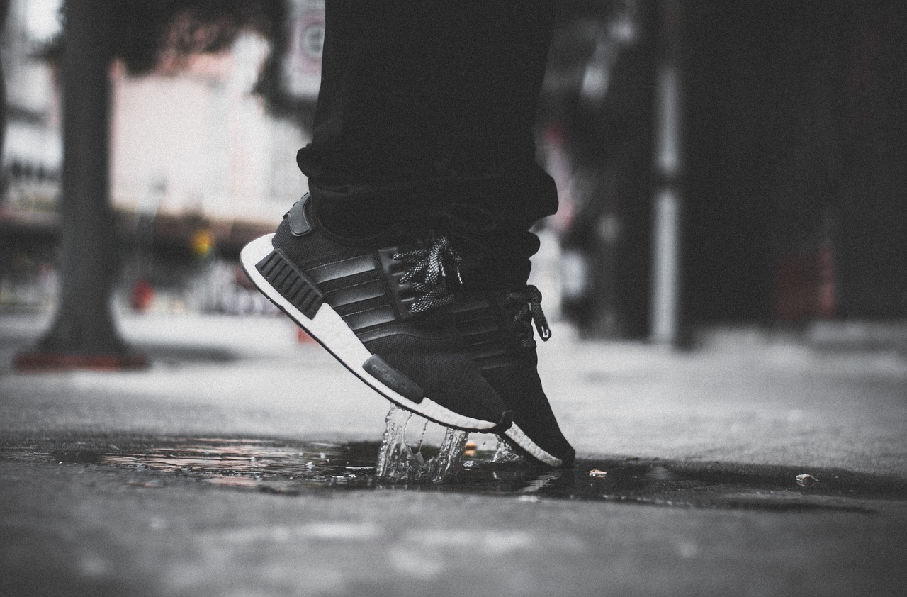 Image - people man sole shoes adidas nmd