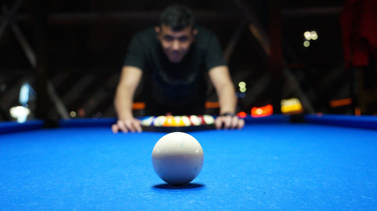 Image - people man playing billiards bokeh