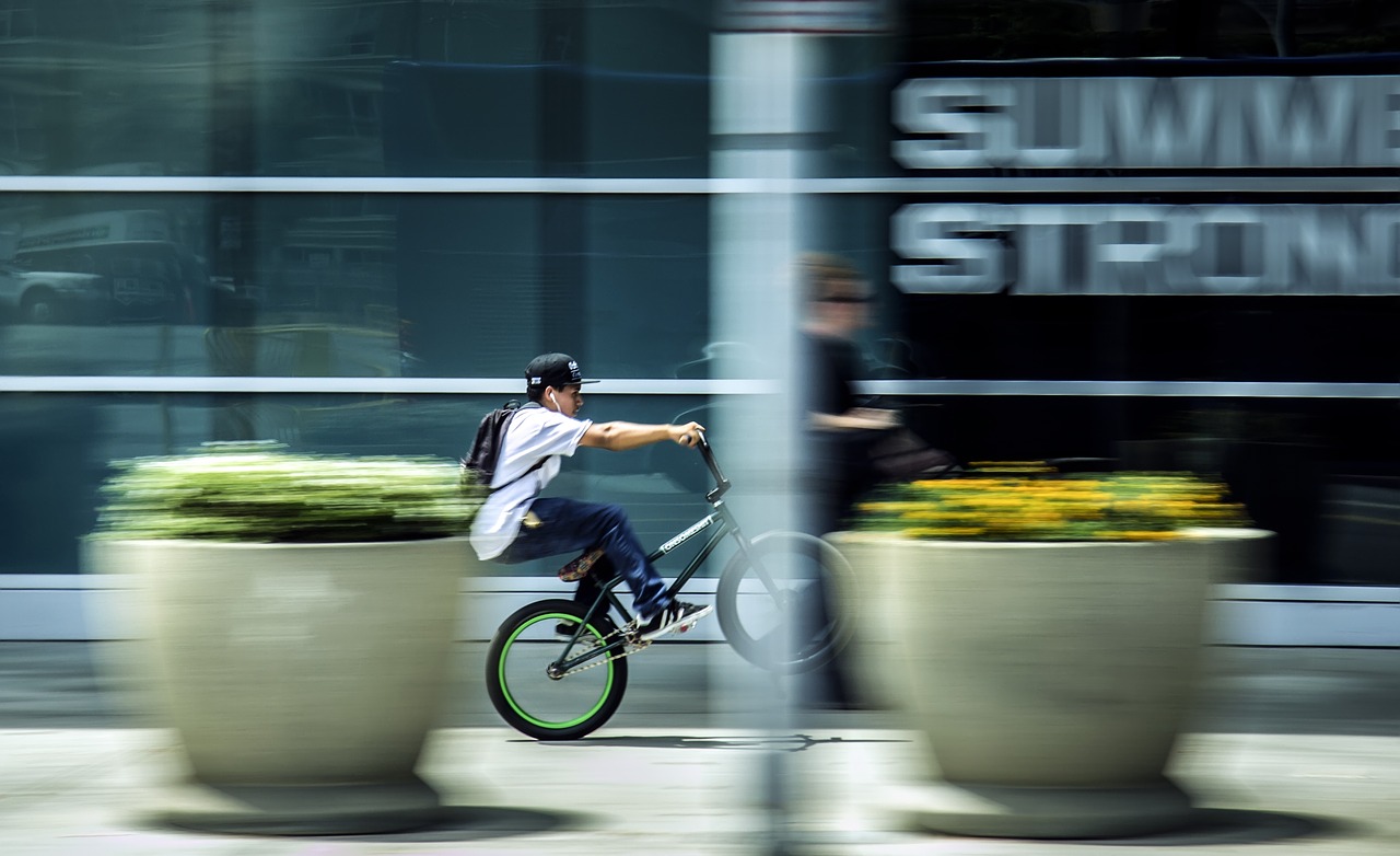 Image - people man exhibition bicycle bike