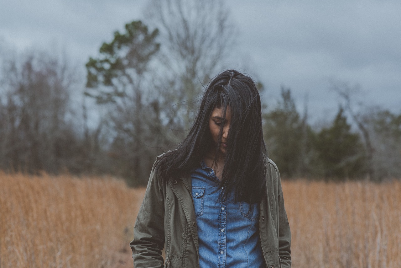 Image - people woman lady plants grass