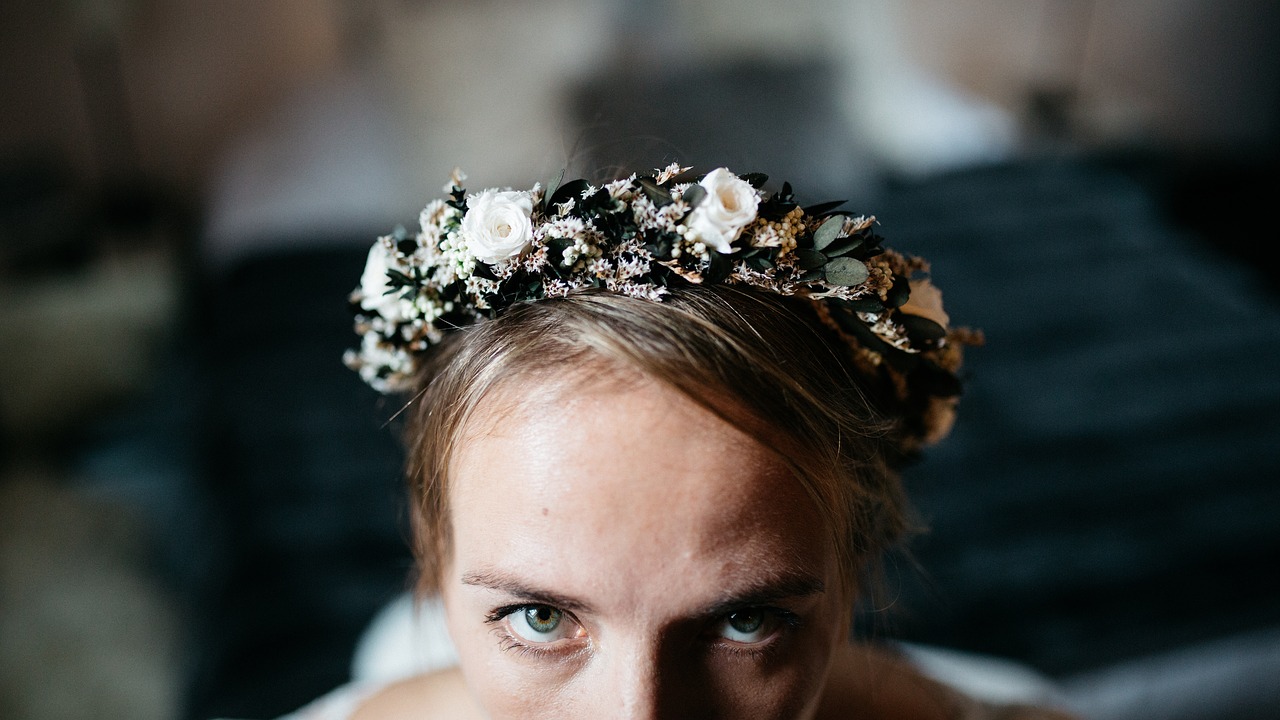 Image - people woman flower white petal