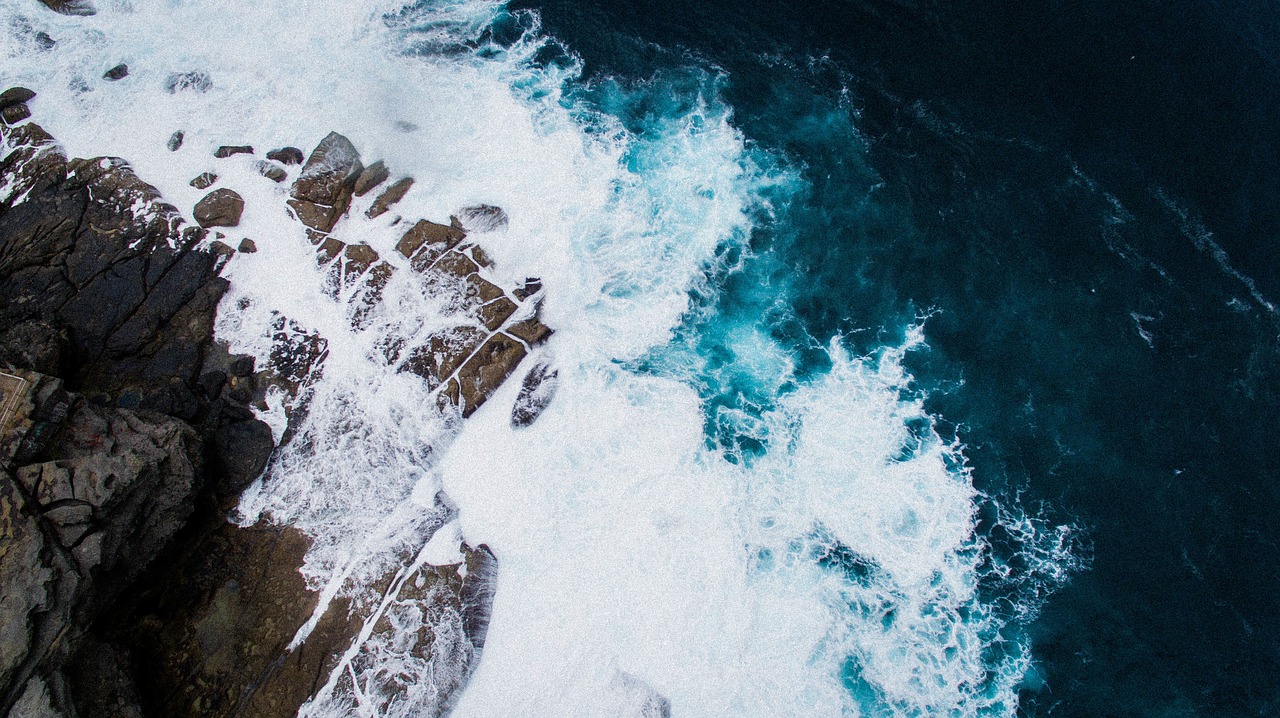 Image - sea ocean splash ripples rock