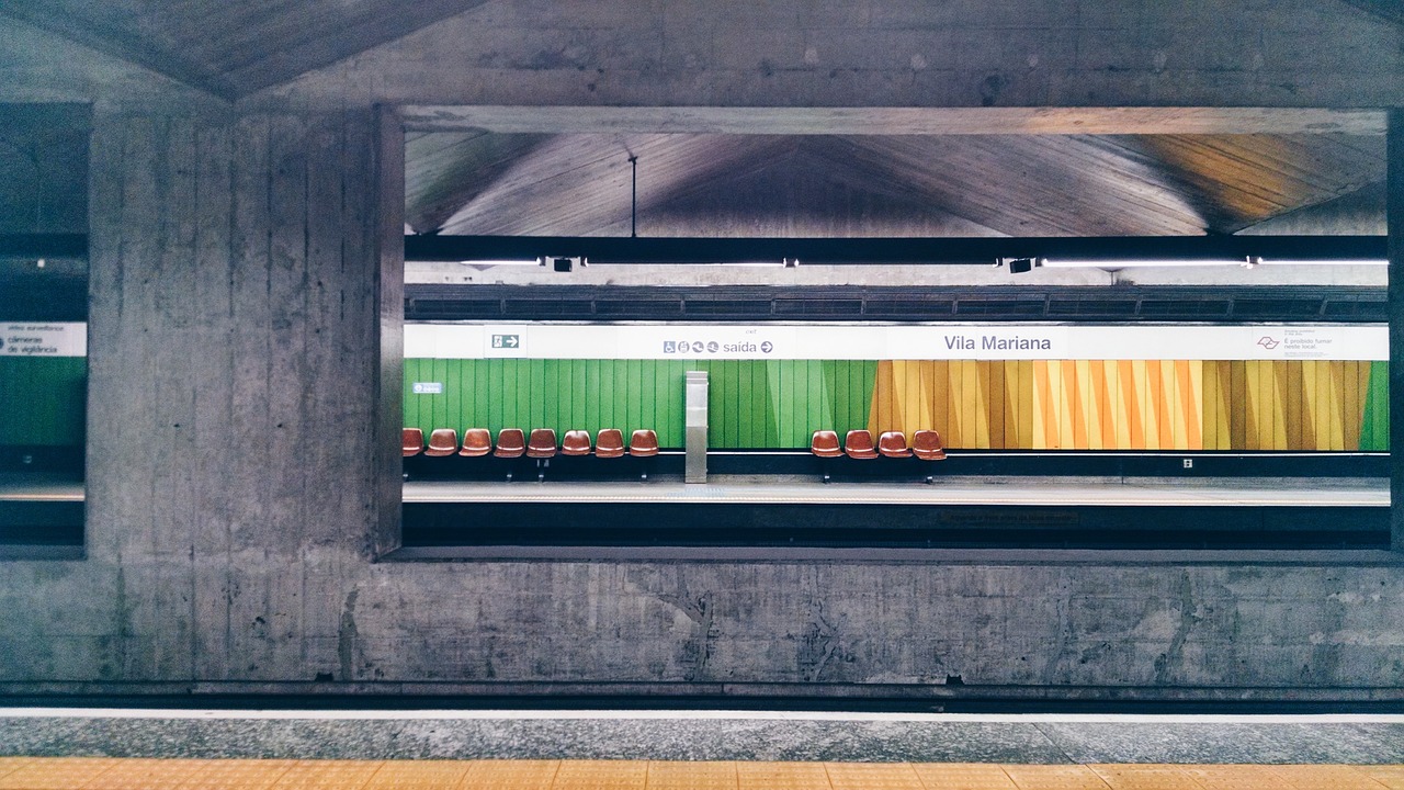 Image - station subway train rail shed