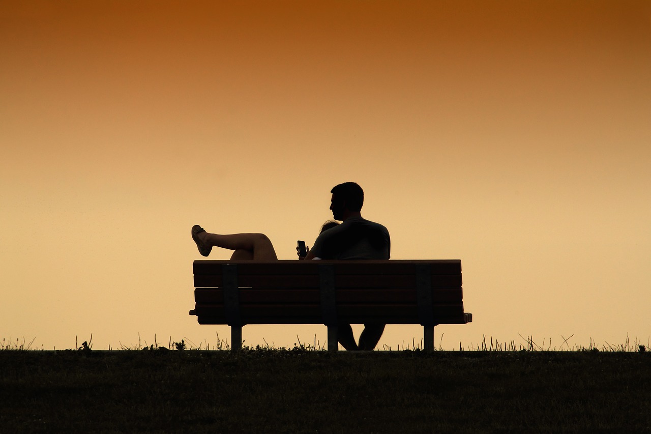 Image - bench couple sunset grass park