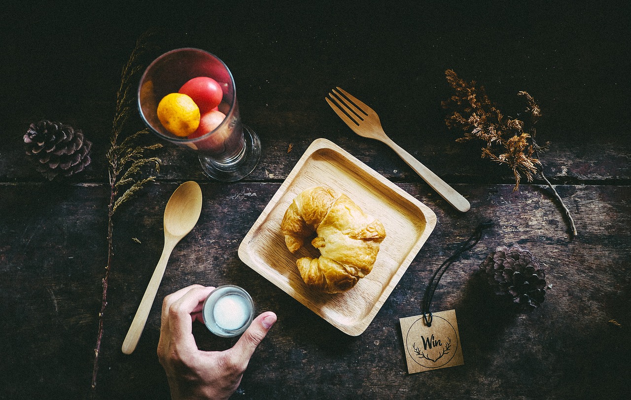 Image - croissant bread display table