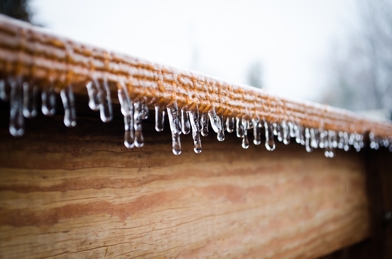 Image - water drops ice cold weather wood