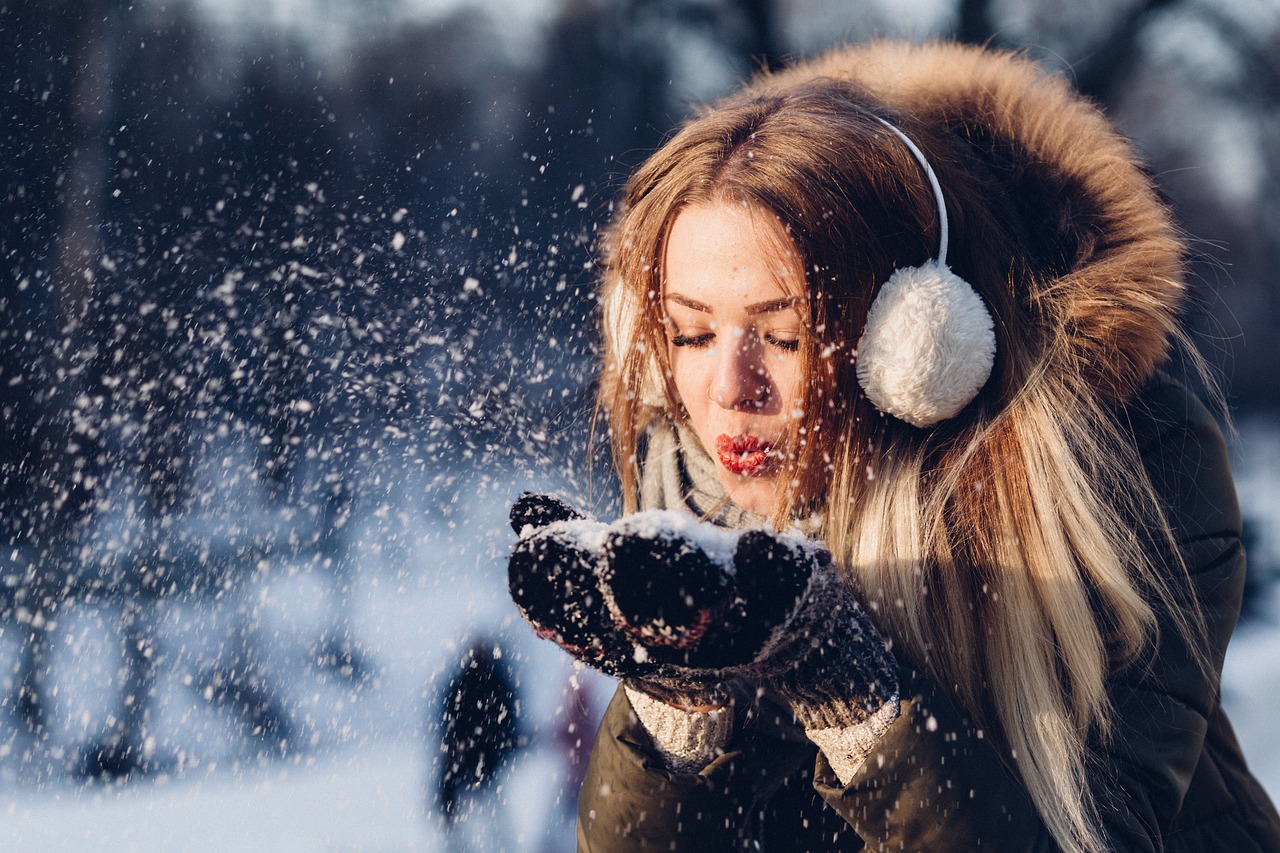 Image - people woman cold weather snow