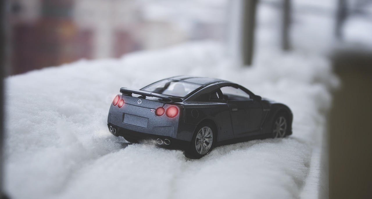 Image - car auto vehicle toy snow