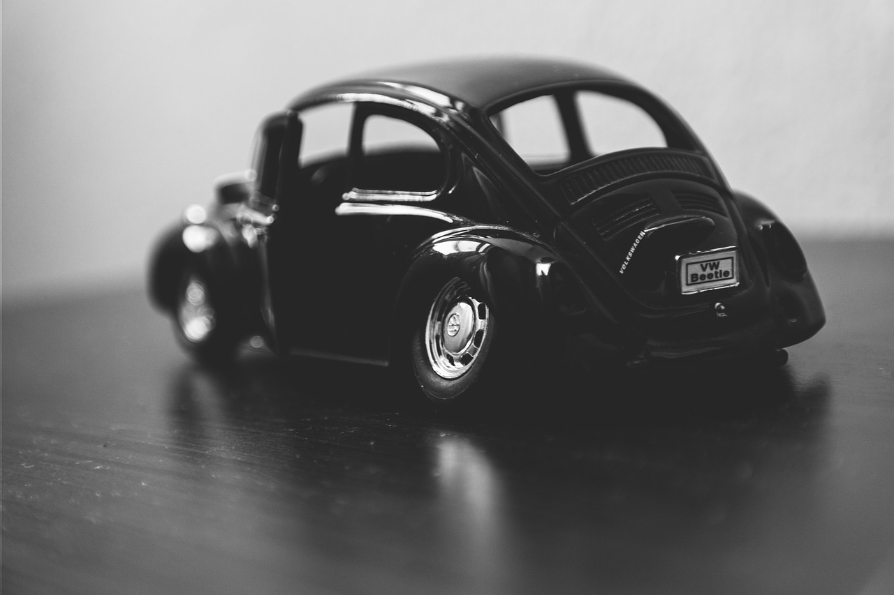 Image - black and white blur car vehicle