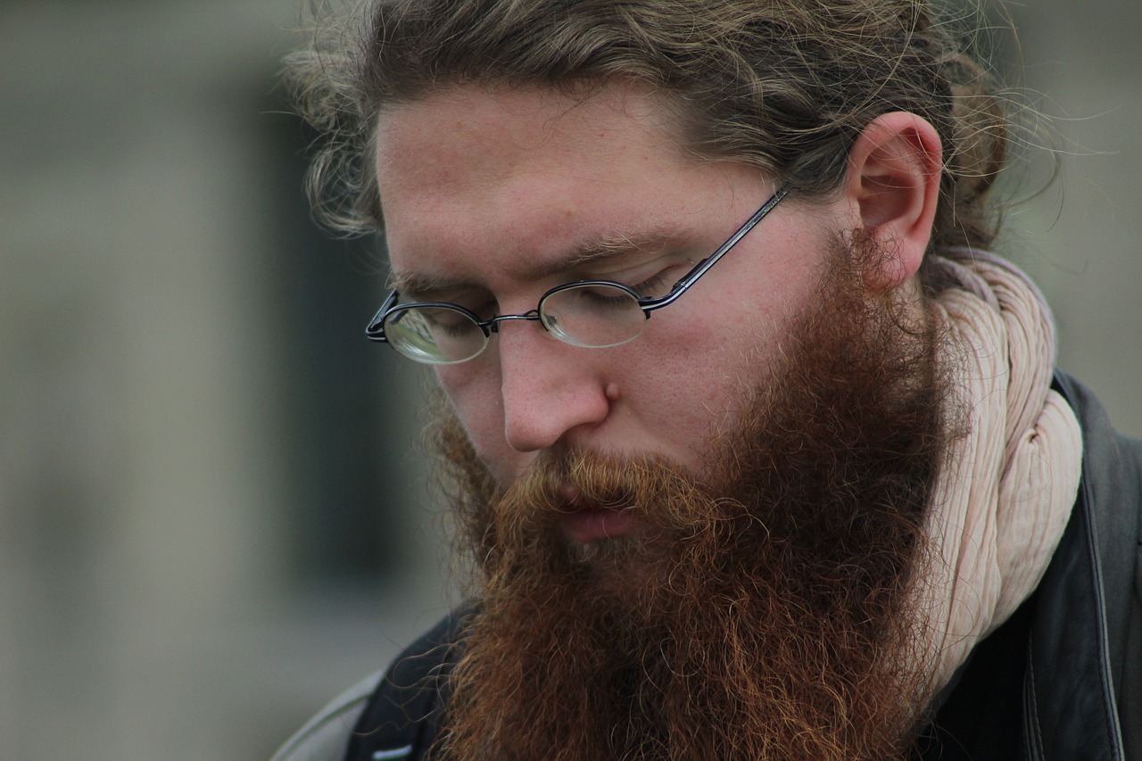 Image - thief beard bearded spectacles