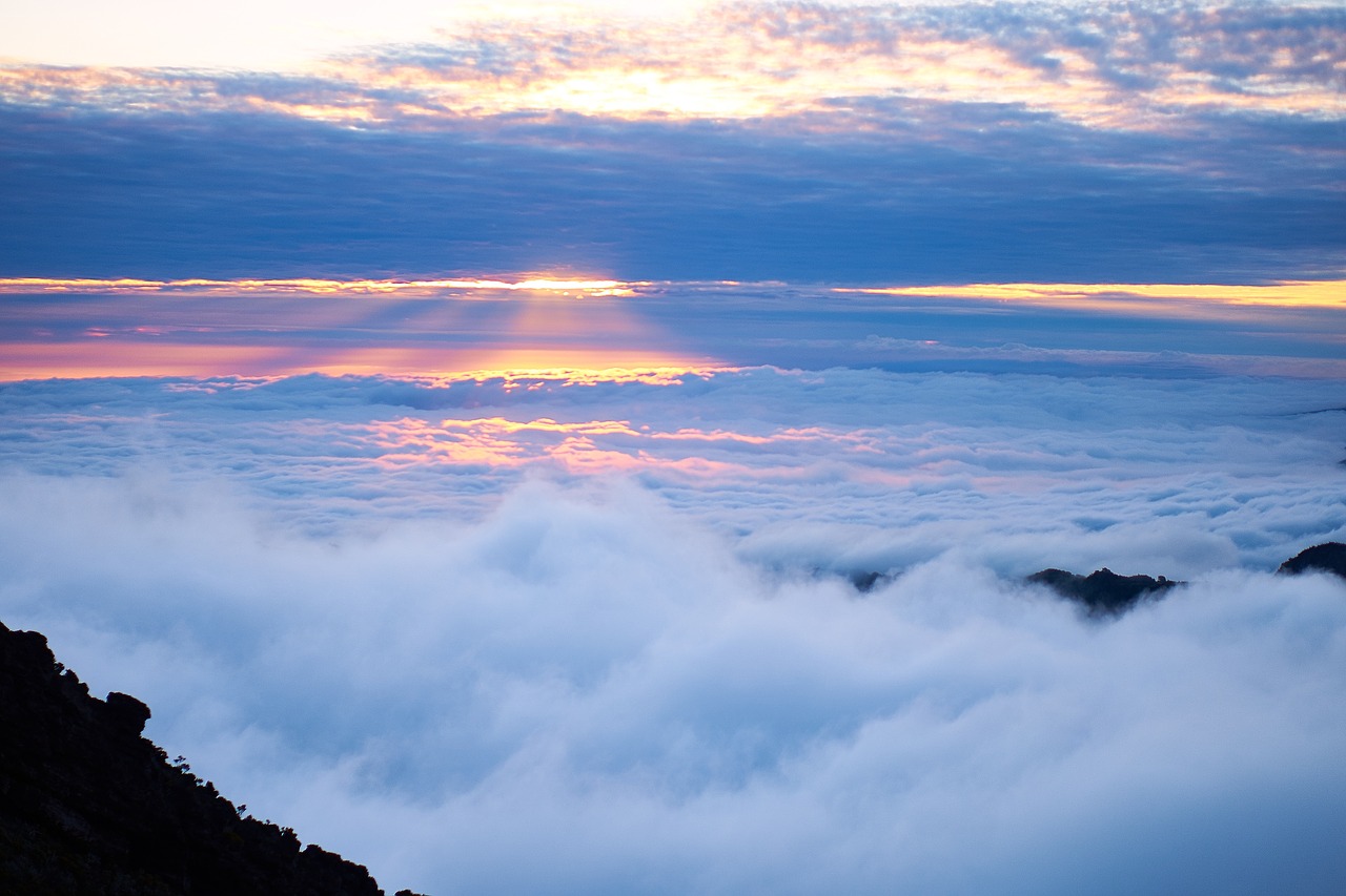 Image - blue sky clouds ridge summit hill