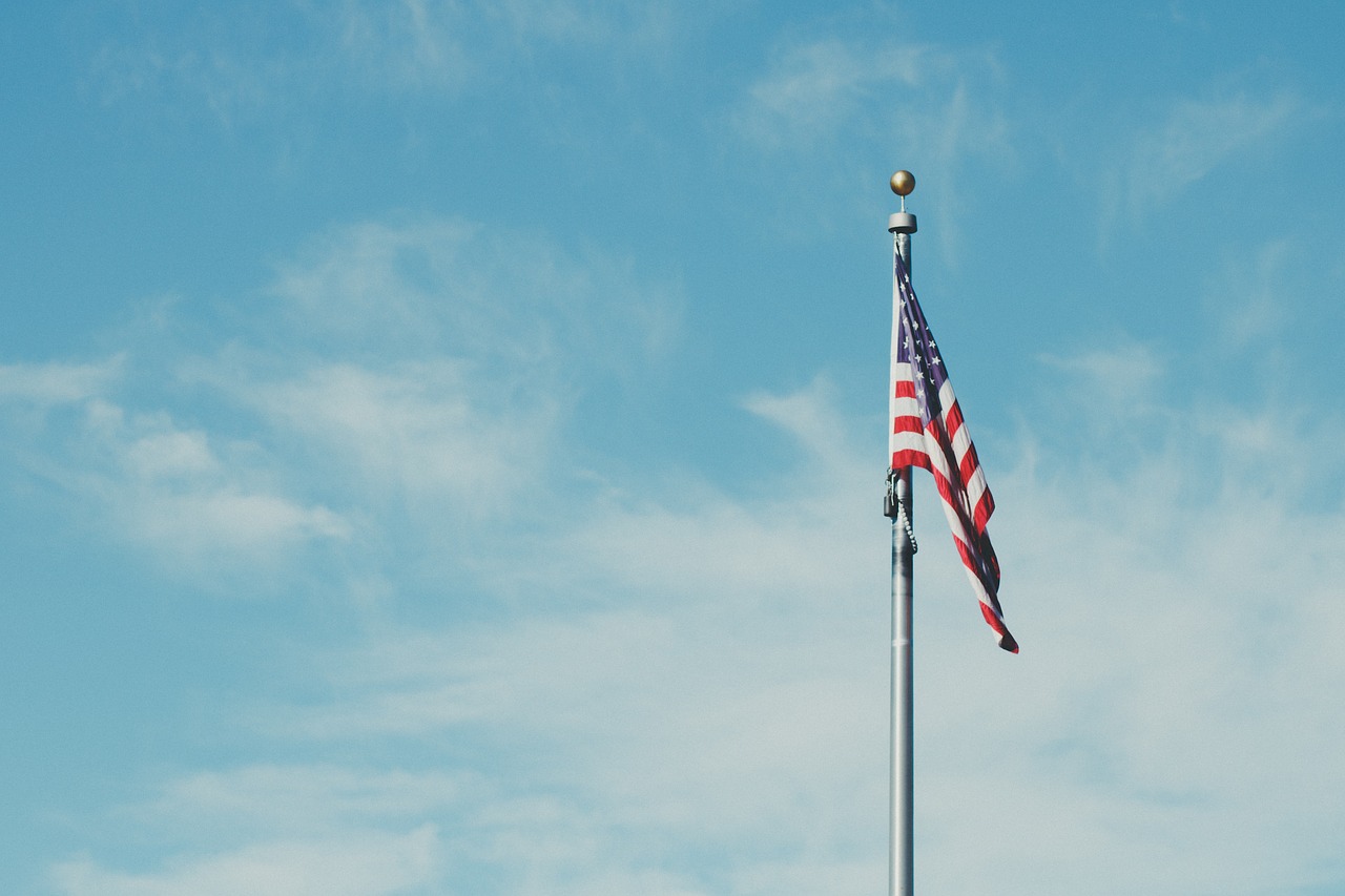 Image - usa flag pole blue sky