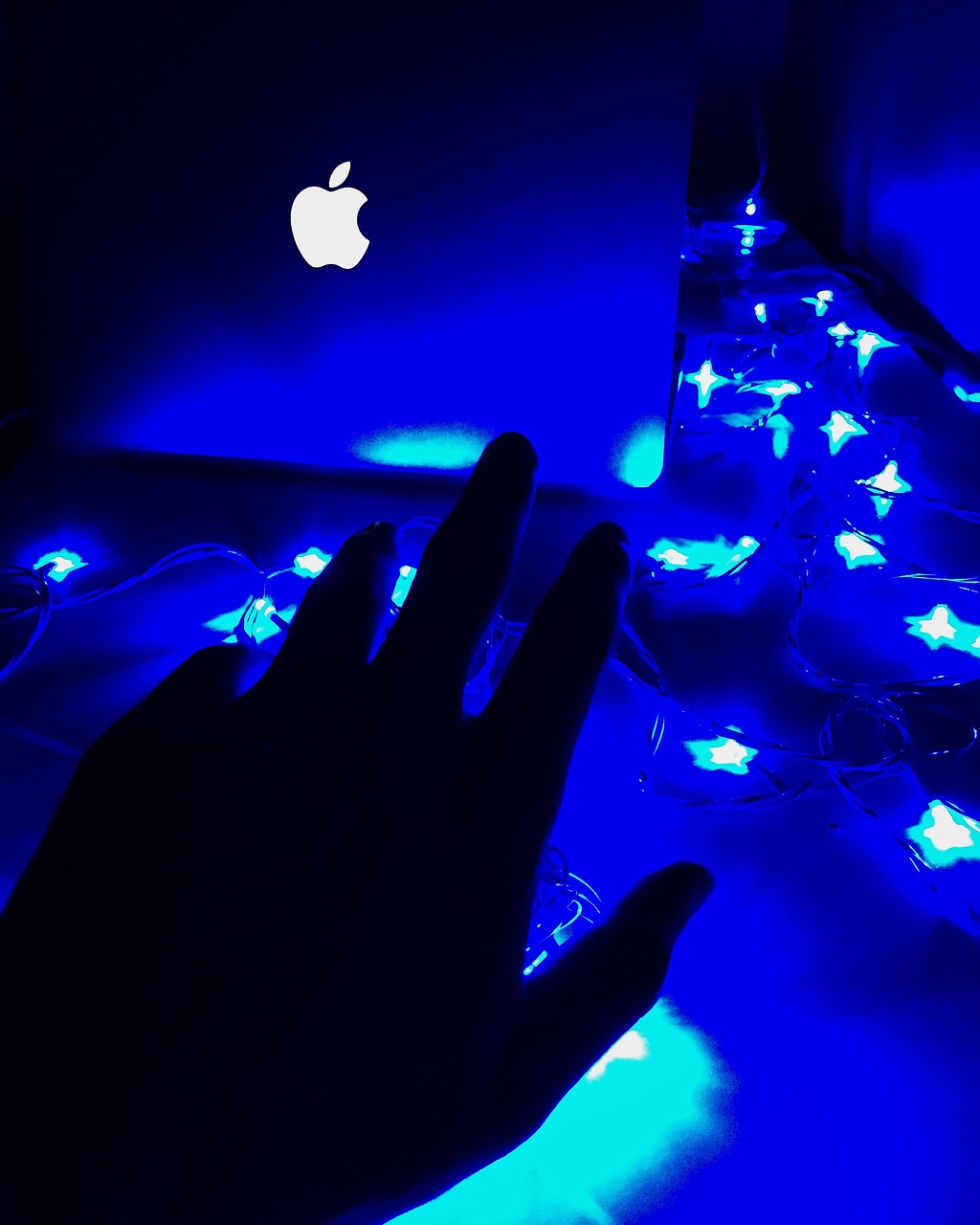 Image - hand palm laptop blue light dark