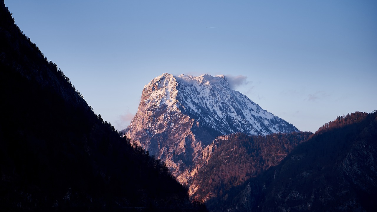 Image - mountain valley trees silhouette