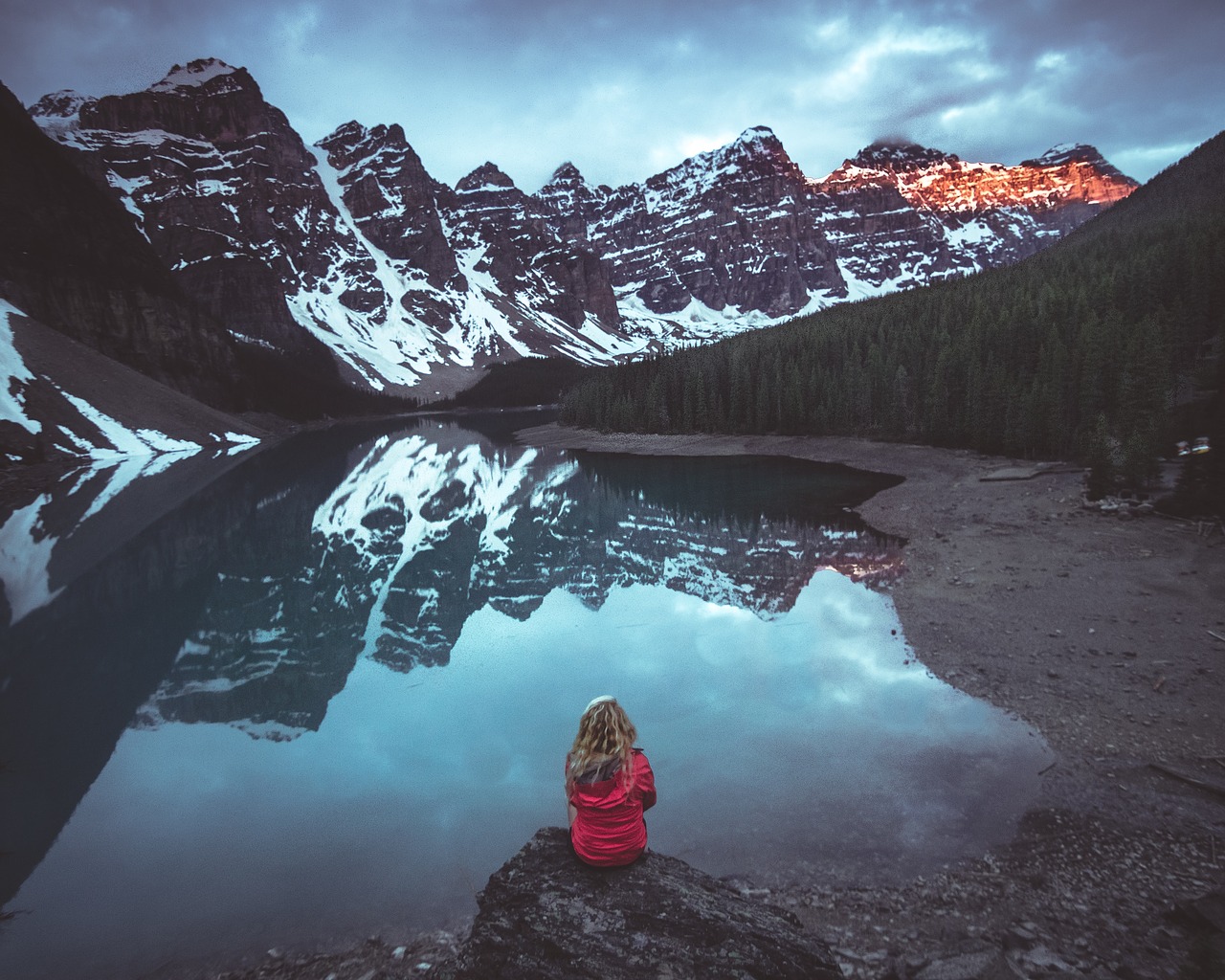 Image - lake water coast mountain valley