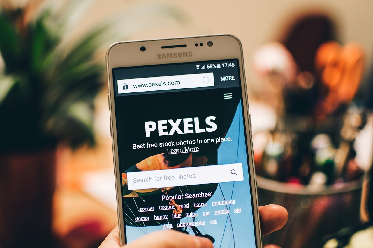 Image - obile phone internet browser