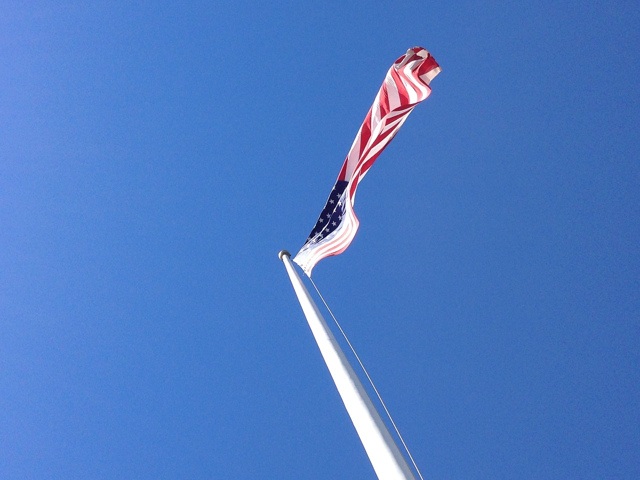Image - blue sky flag pole