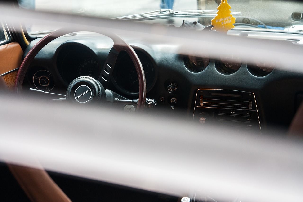 Image - steering wheel black and white car