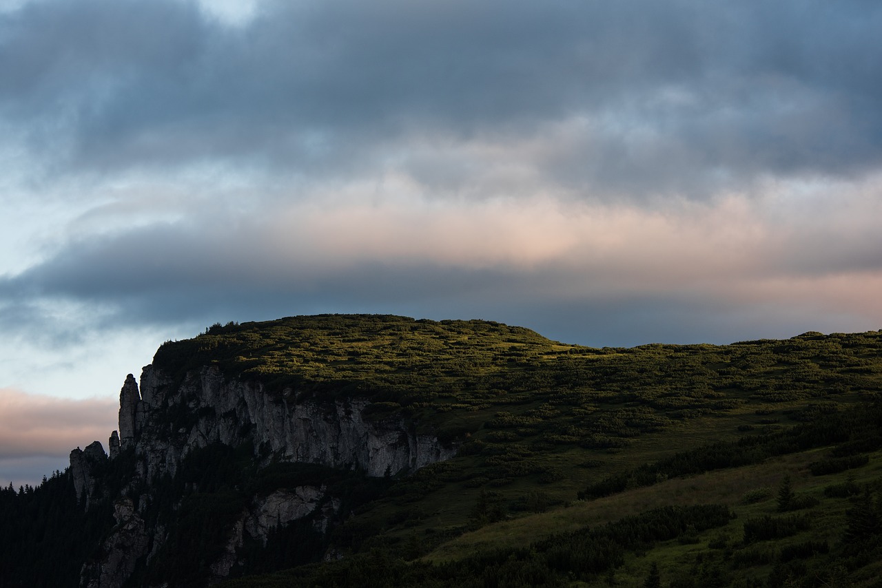 Image - hill highland dark sunset grass