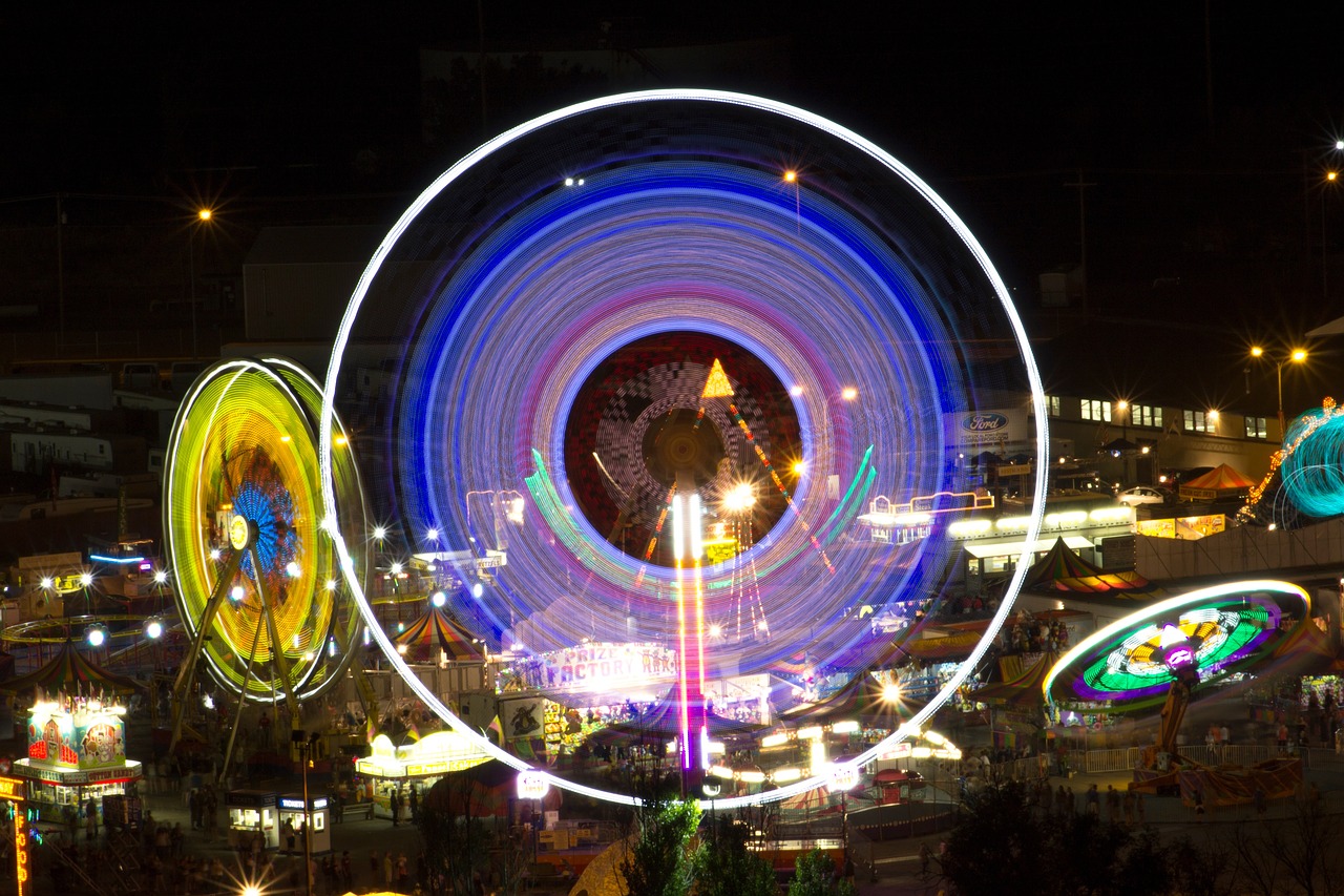 Image - city dark night amusement park