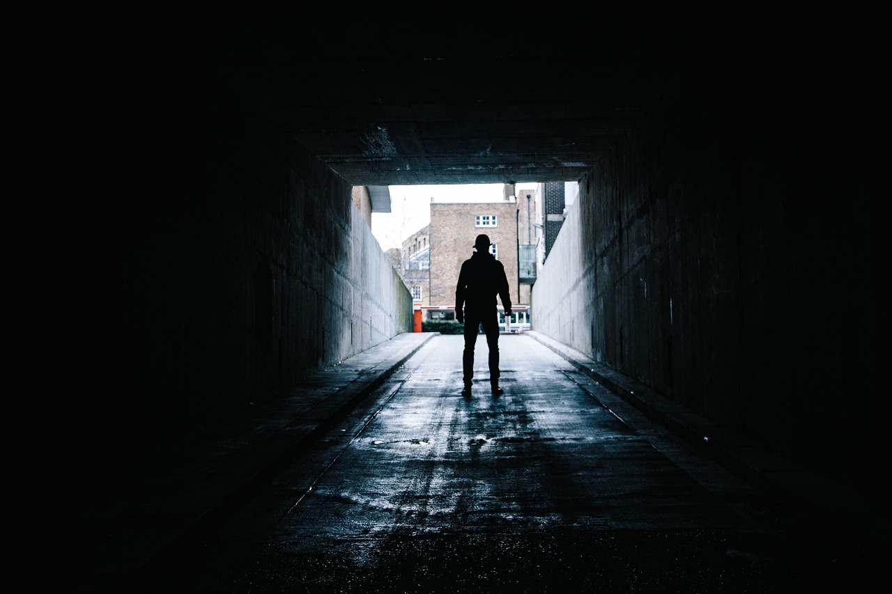 Image - dark tunnel people man alone