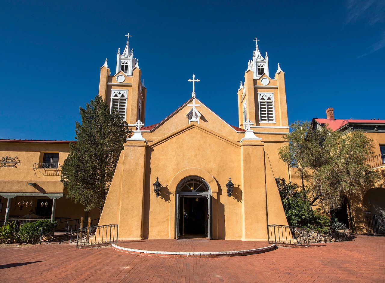 Image - church building structure