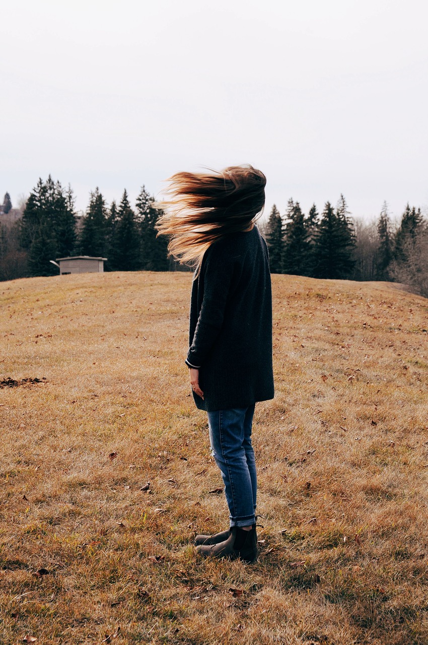 Image - people woman girl alone grass