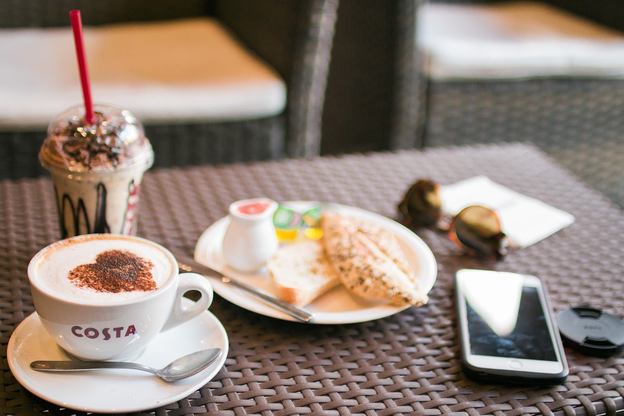 Image - costa coffee latte art stemed