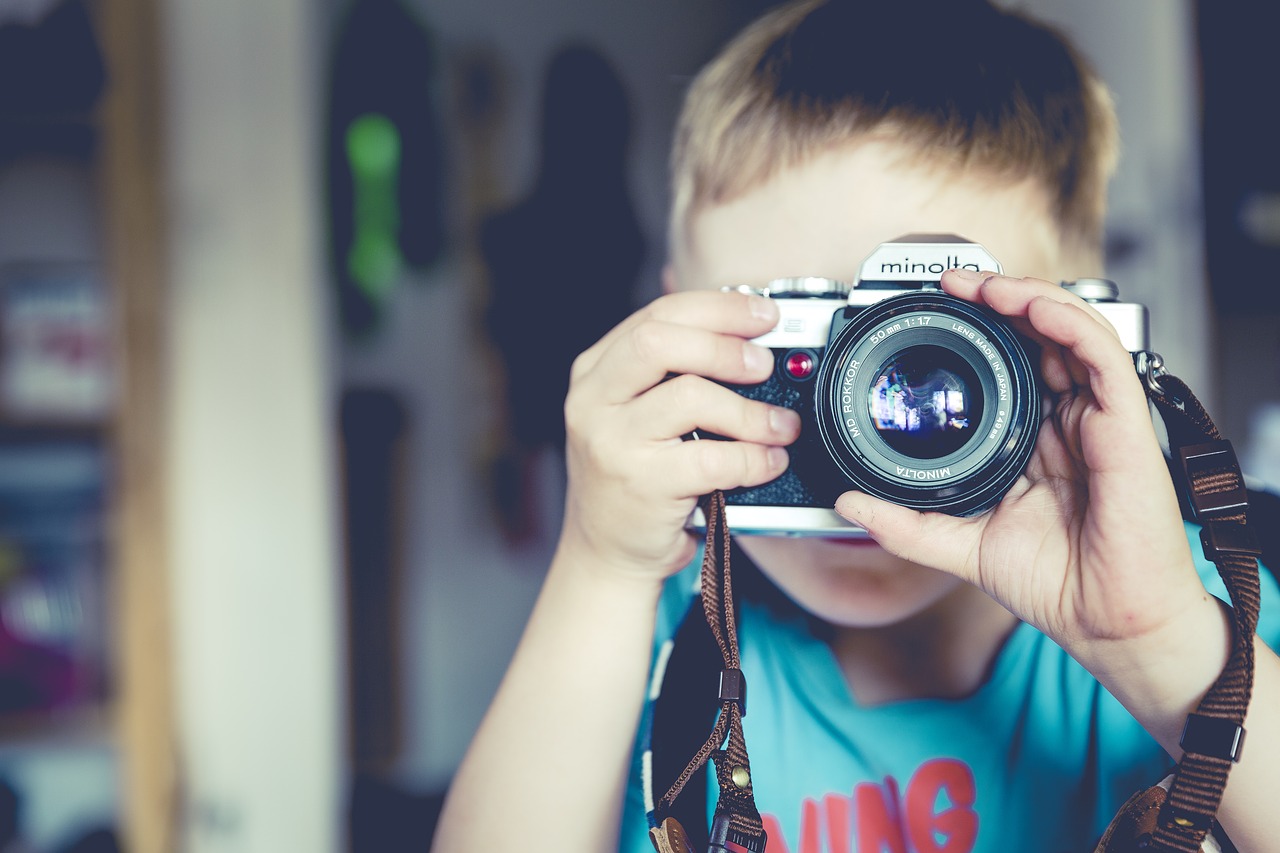 Image - people child boy camera minolta