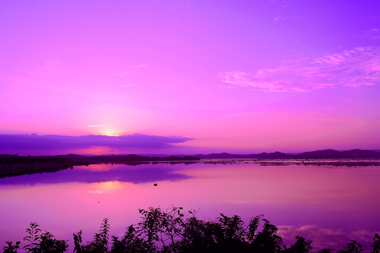 Image - pink sky clouds mountain sea