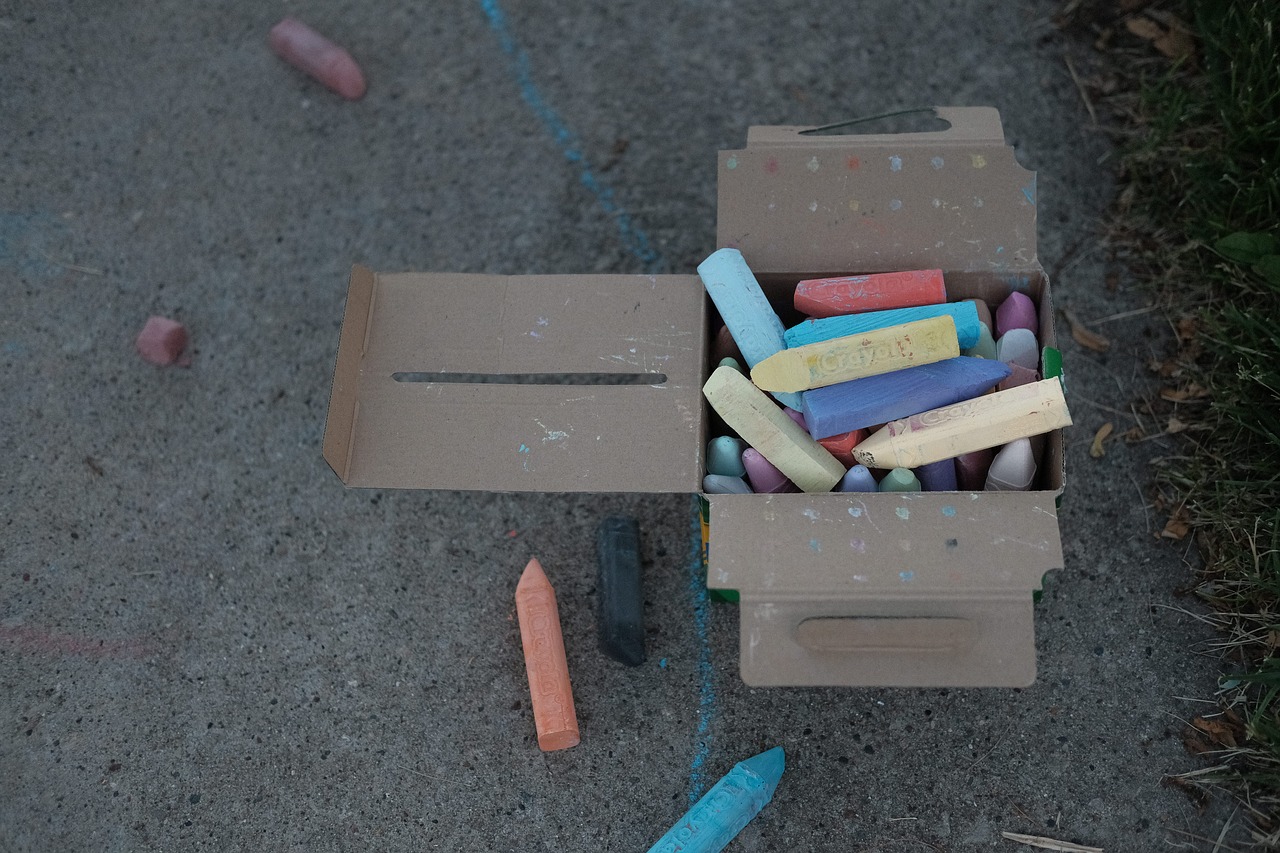 Image - chalk crayons pavement