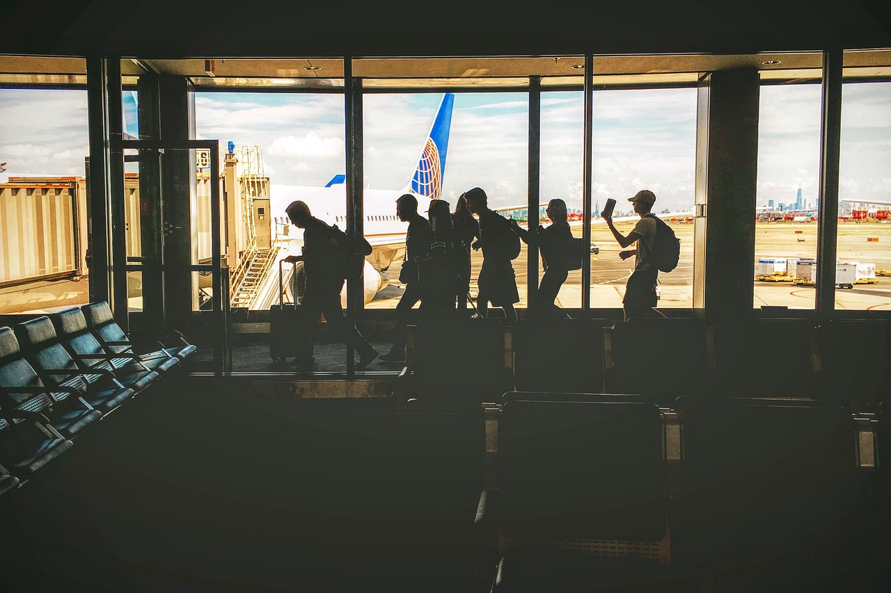 Image - people group friends airport