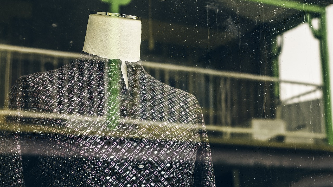 Image - still items things window display