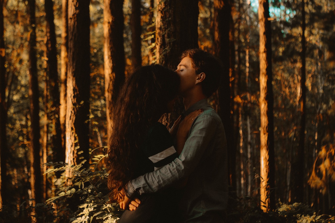 Image - man woman people couple hug