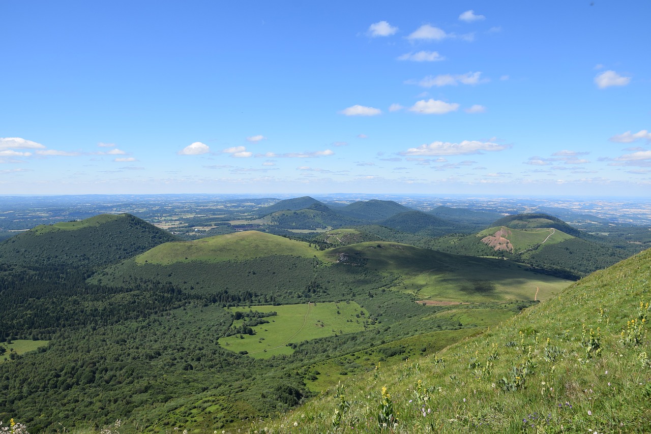 Image - volcanoes auvergne chaîne des puys