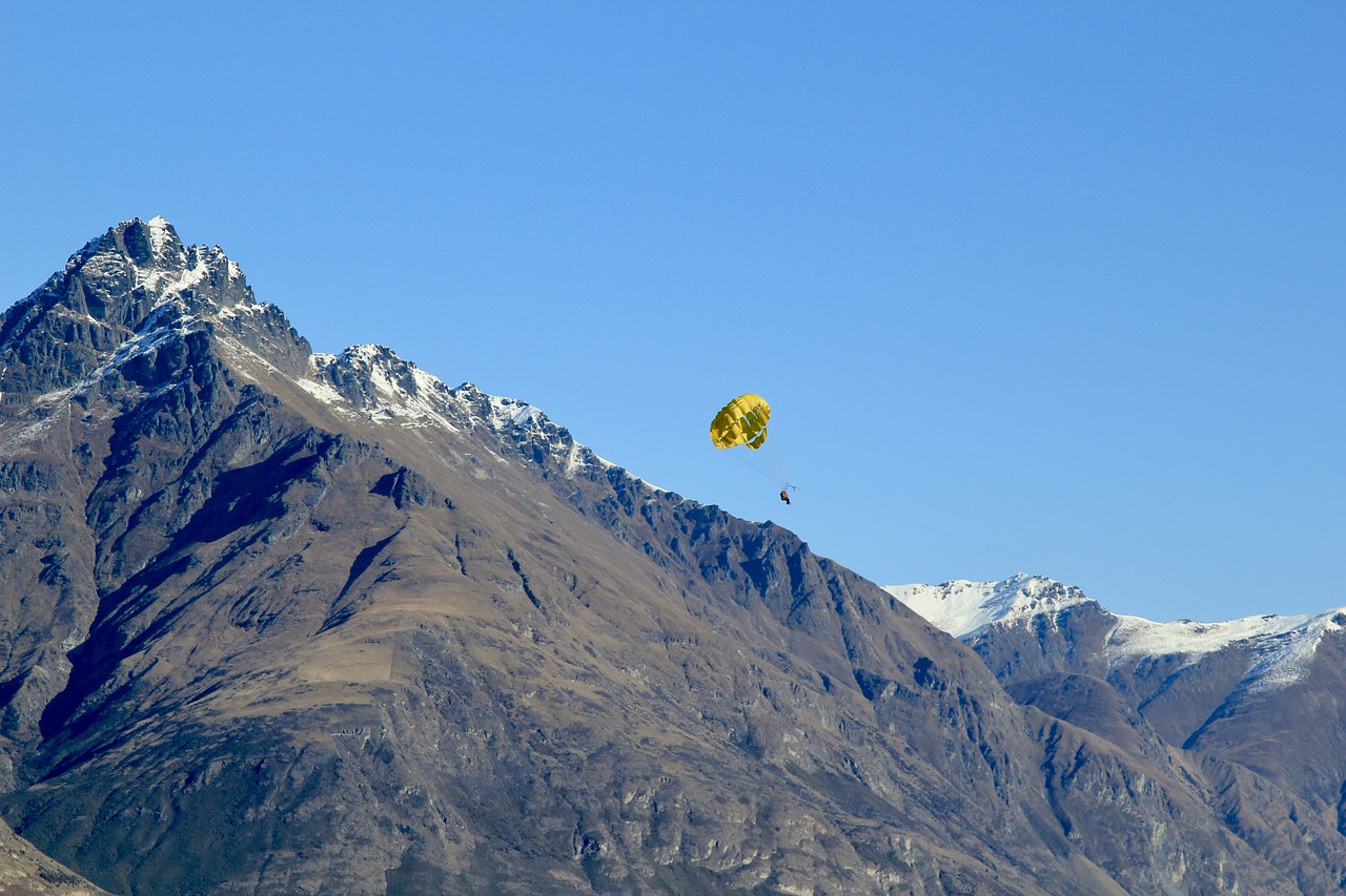 Image - wow fun paraglide mountain