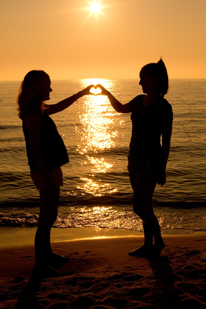 Image - sunset heart two women summer